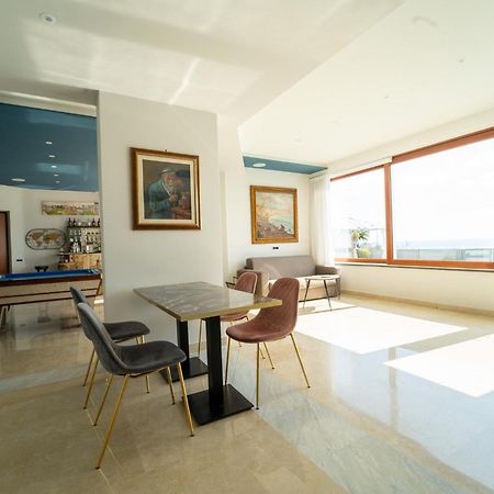 Villa Tito Livio Starguest 波佐利 外观 照片