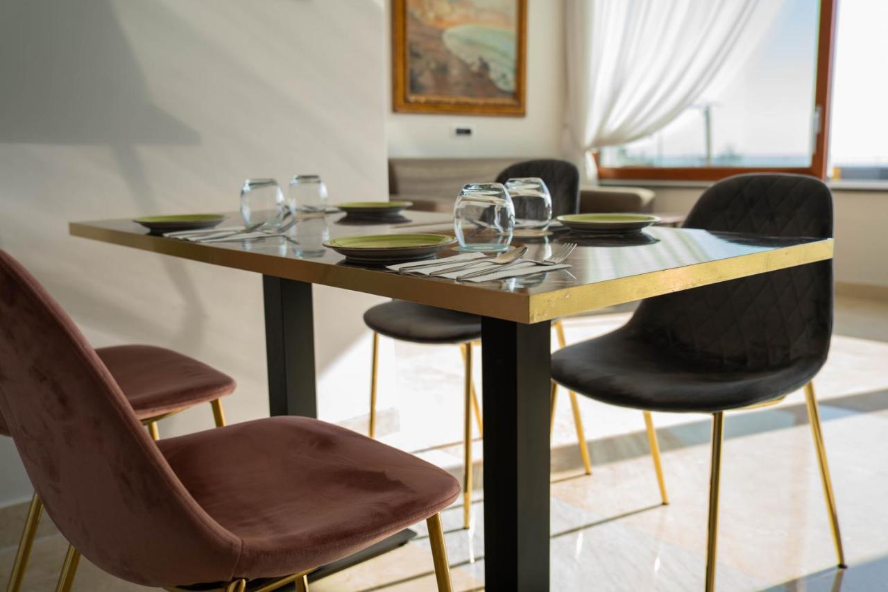 Villa Tito Livio Starguest 波佐利 外观 照片